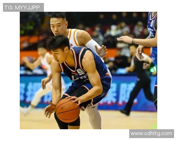 CBA山东队对阵深圳队精彩视频回顾与赛后分析